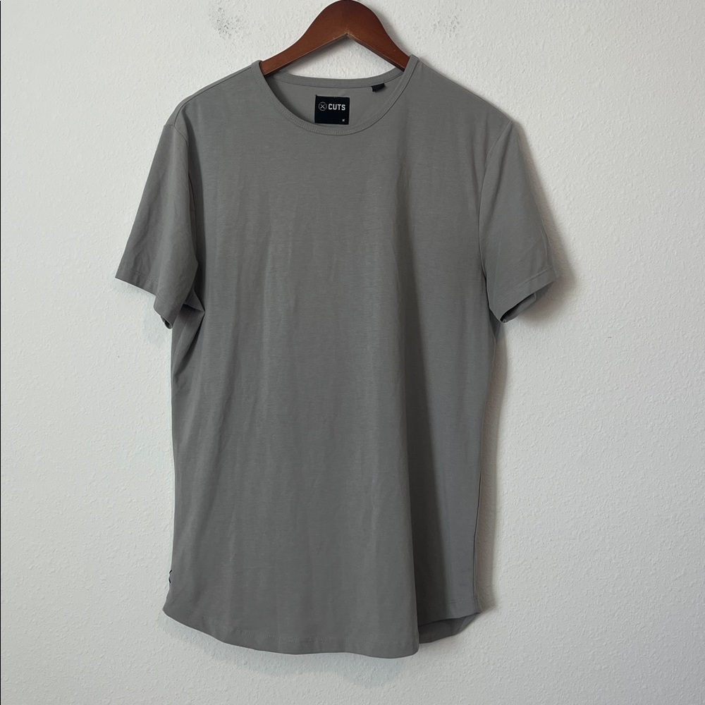 CUTS Elongated Gray PYCA Pro Short Sleeve Crewneck T-Shirt